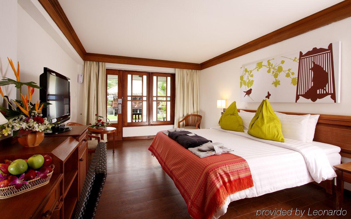Kamala Beach Inn Phuket Kültér fotó