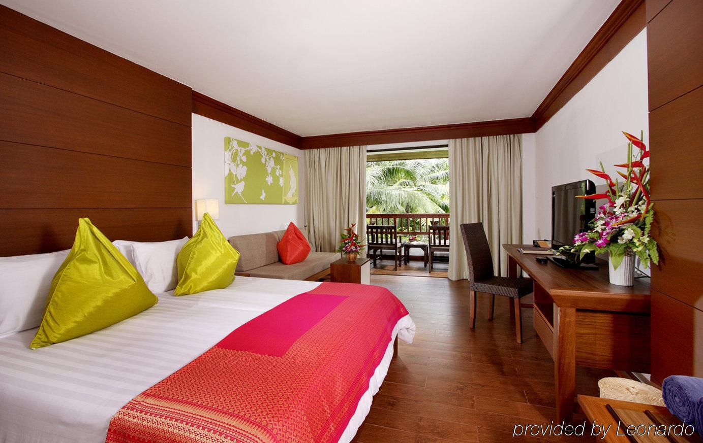 Kamala Beach Inn Phuket Kültér fotó